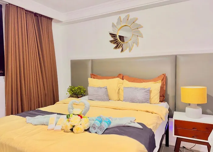 Apartment Minimalist With Luxury Bed Good For 1-4pax High Speed Wifi With Netflix Free Pool & Parking